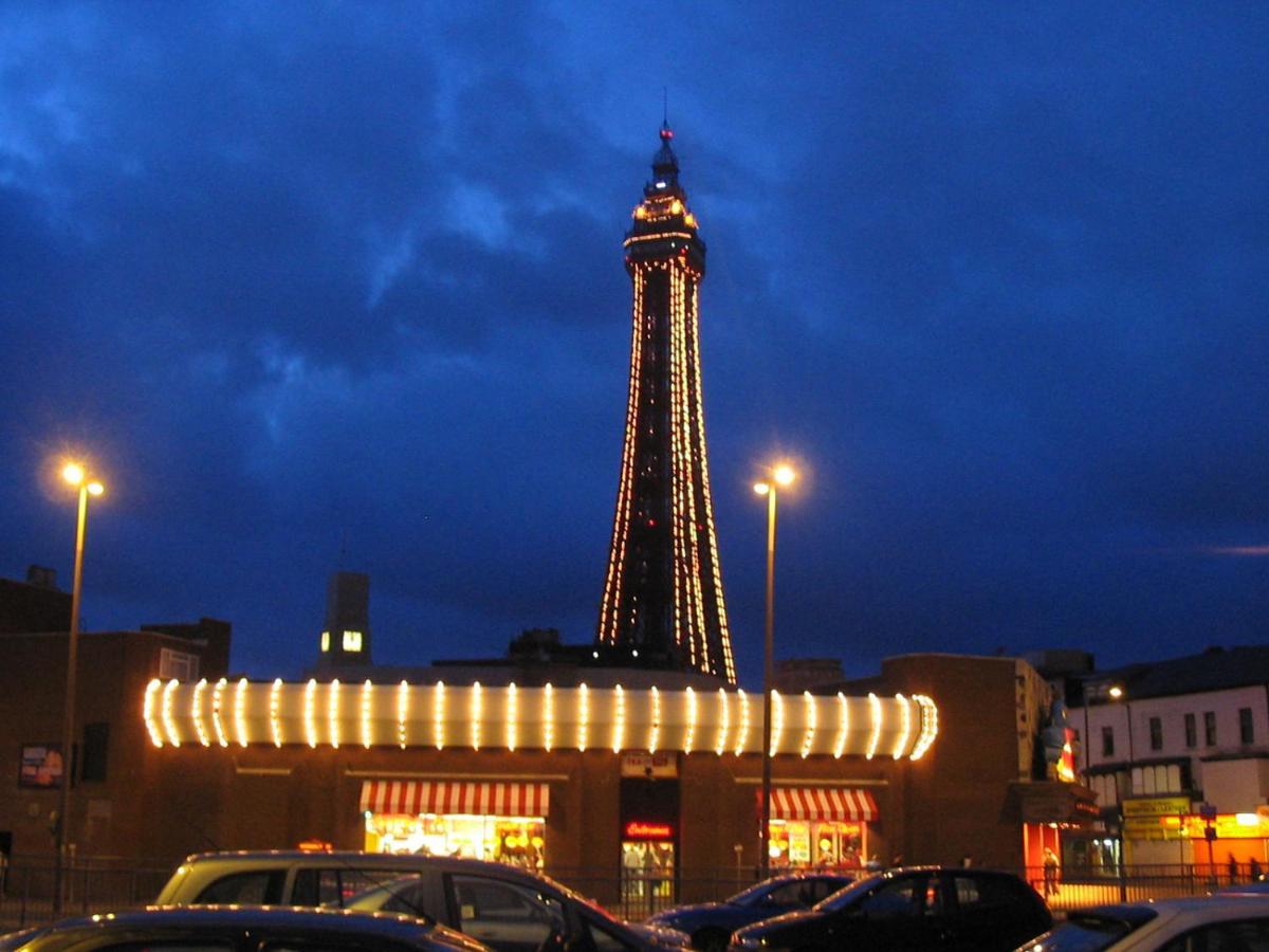 Empire Blackpool Apartments - Charles Street Zewnętrze zdjęcie